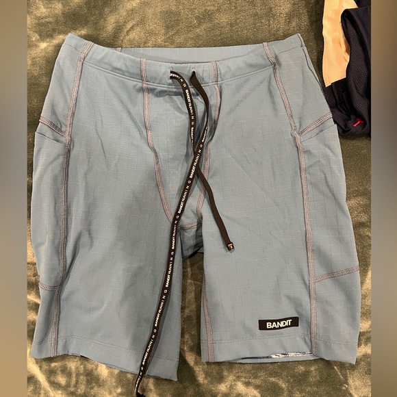 Bandit running GRIDLOCK™ NEXT GEN 7 POCKET HALF TIGHTS - Picture 2 of 4